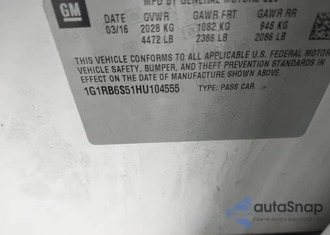 2017 Chevrolet Volt Premier z USA, uszkodzony, nr VIN 1G1RB6S51HU104555